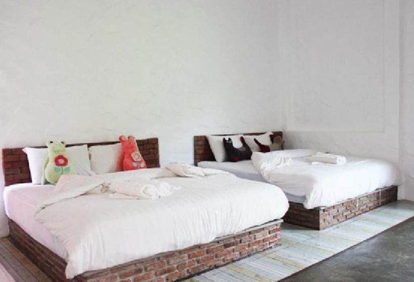 Отель Monoko Porploen Resort