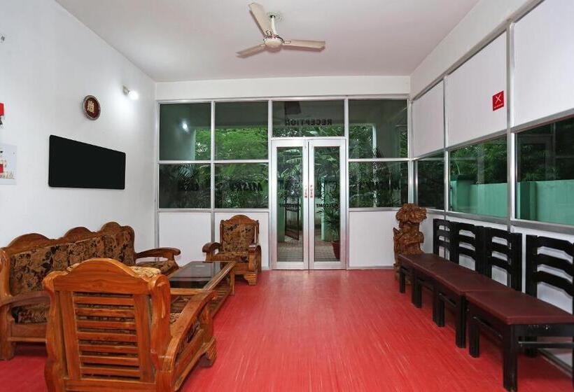 ホテル O Maa Banadurga Inn