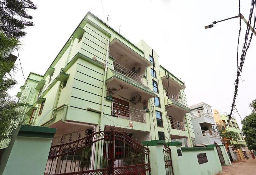 ホテル O Maa Banadurga Inn