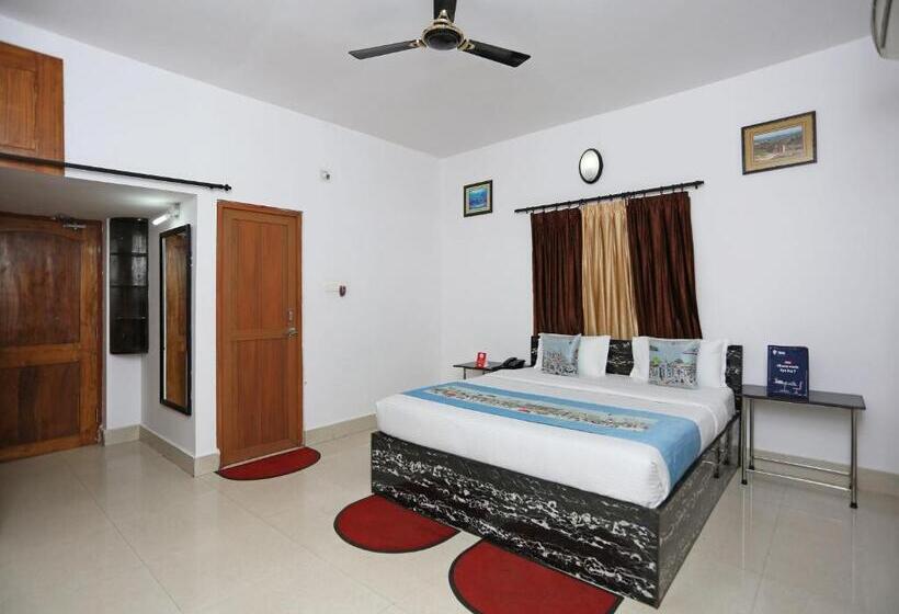 ホテル O Maa Banadurga Inn