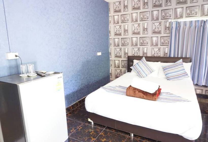 בית מלון כפרי Paifha Beach Resort