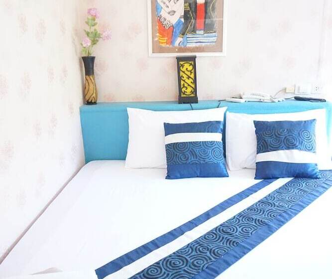 בית מלון כפרי Paifha Beach Resort