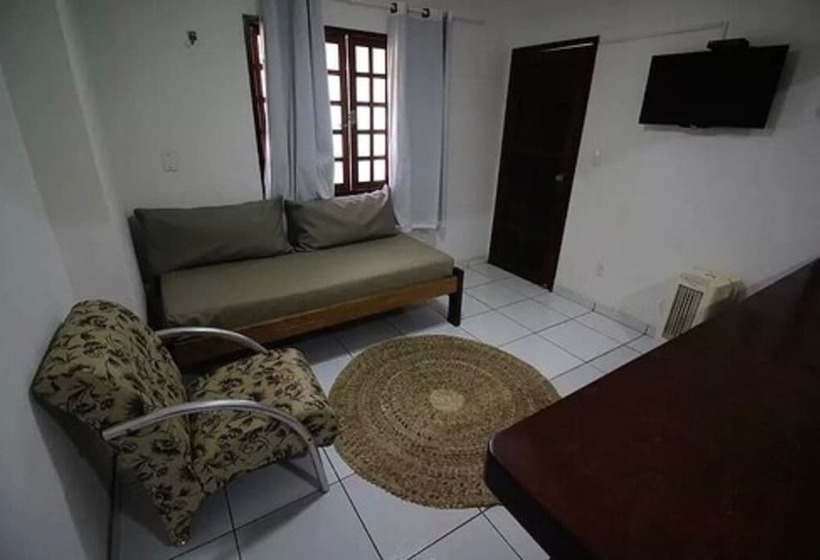 ホテル Pousada Ello