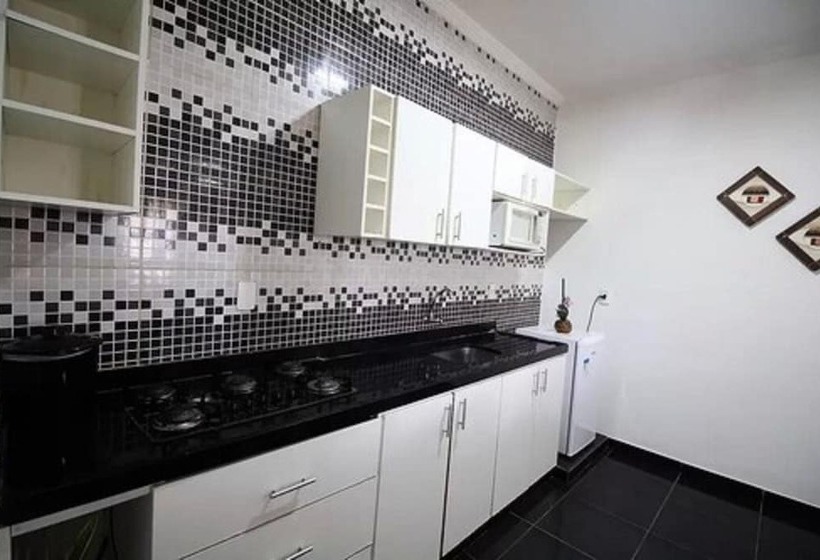 ホテル Pousada Ello