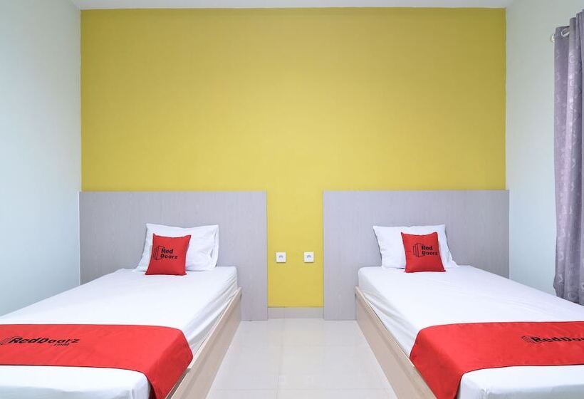 酒店 Reddoorz Near Museum Keraton Surakarta