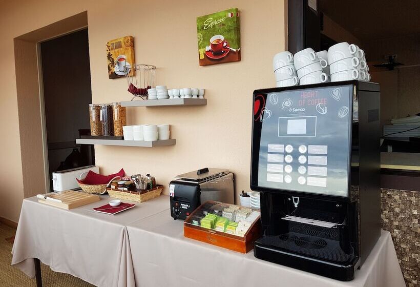 Отель & Restaurant Le Saint Jean