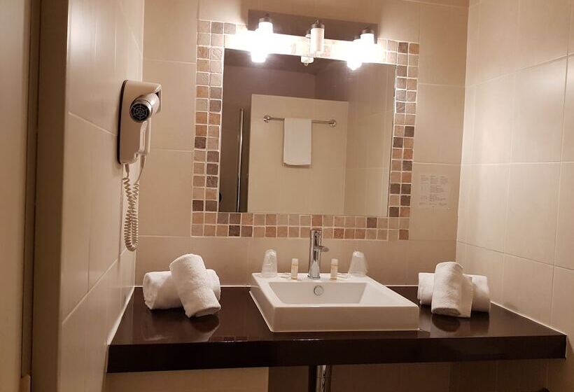 Отель & Restaurant Le Saint Jean