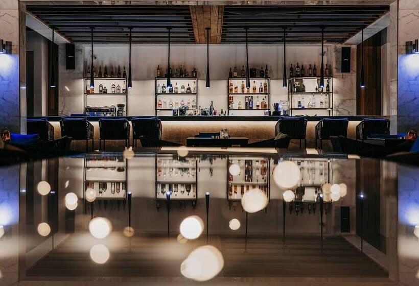 هتل Riviera Royal