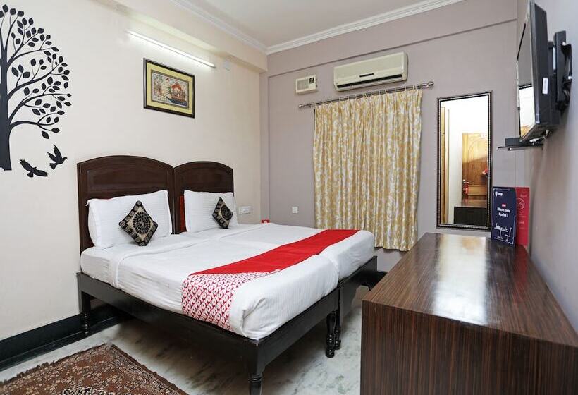 Hotel Rs Corporate Guest House