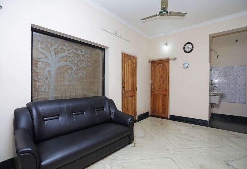 Hotel Rs Corporate Guest House