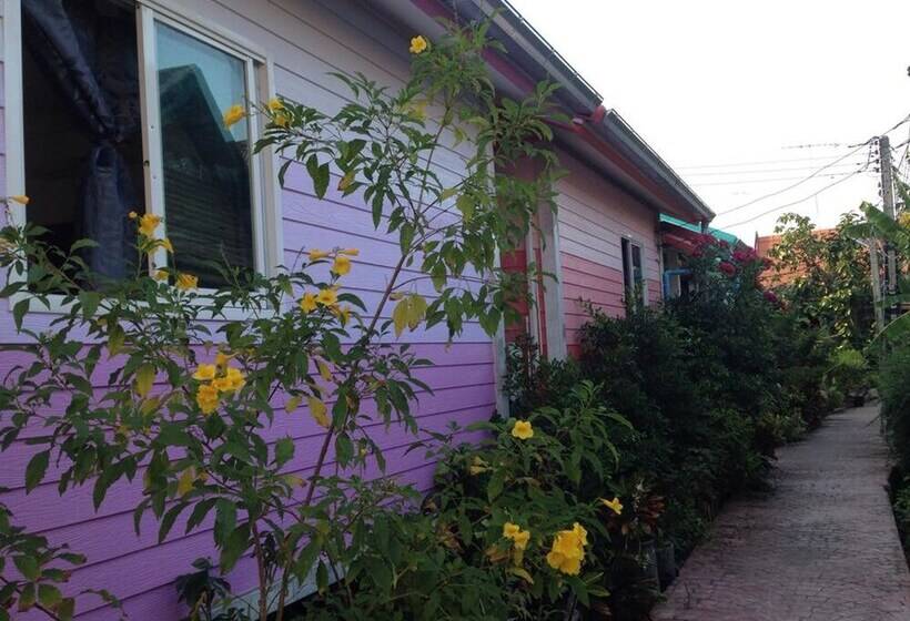 Отель Se Sun Amphawa