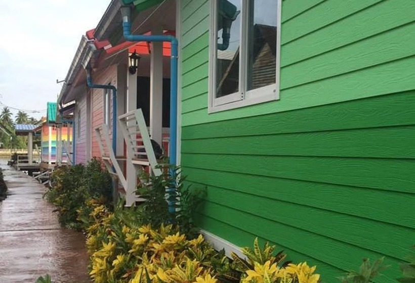 Отель Se Sun Amphawa