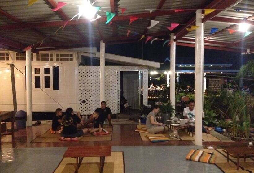 Отель Se Sun Amphawa