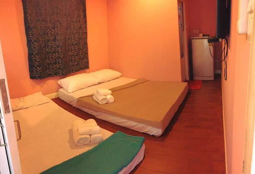 Отель Se Sun Amphawa