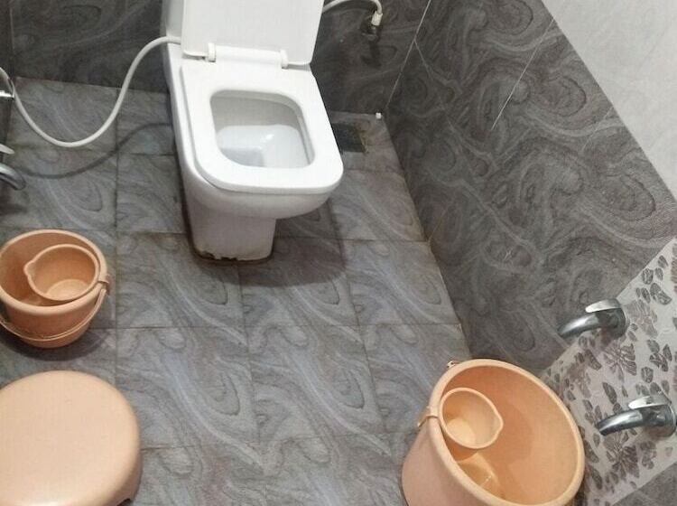 בית מלון כפרי Shree Vallabh