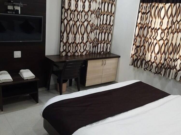 בית מלון כפרי Shree Vallabh