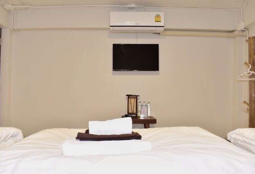 בית מלון כפרי Soft Dormtel Night Bazaar