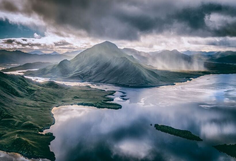 בית מלון כפרי Southwest Wilderness Camp   Tasmania