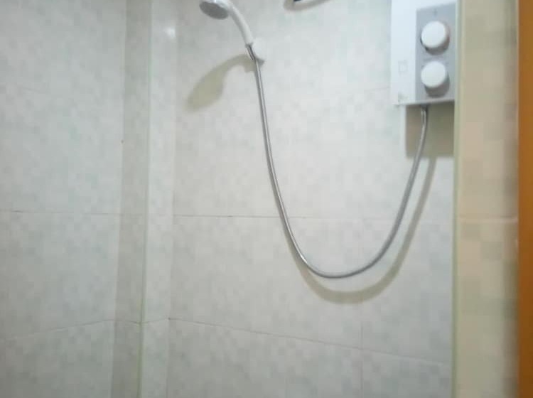 هتل Sunshine Paradise Inn