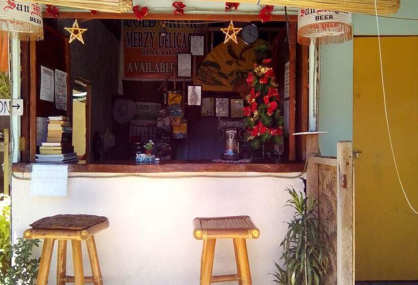 هتل Sunshine Paradise Inn