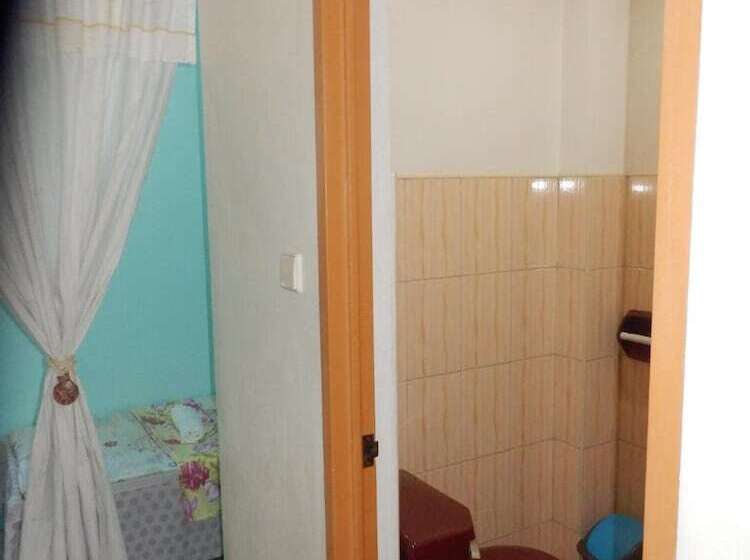 هتل Sunshine Paradise Inn