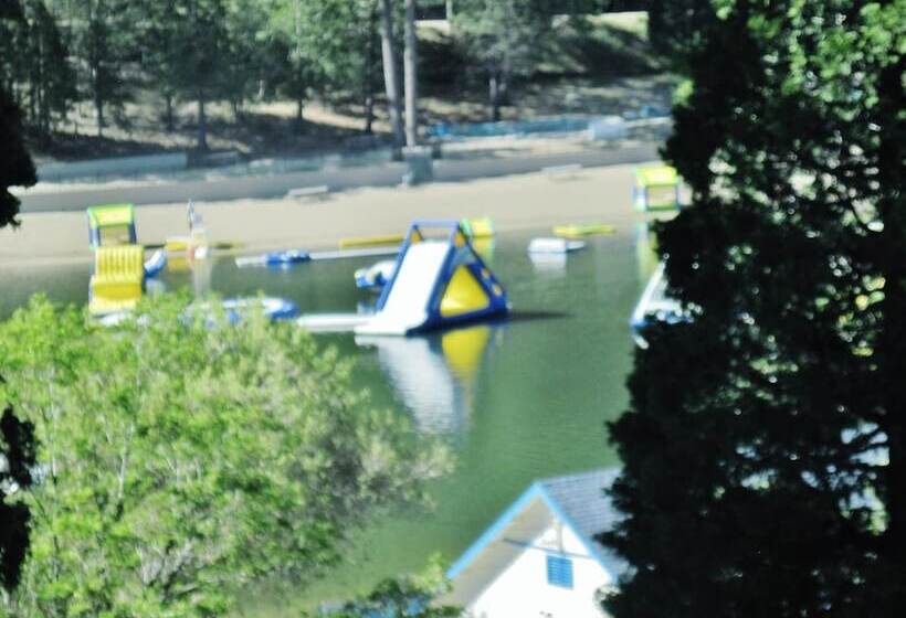 호텔 The North Shore Inn