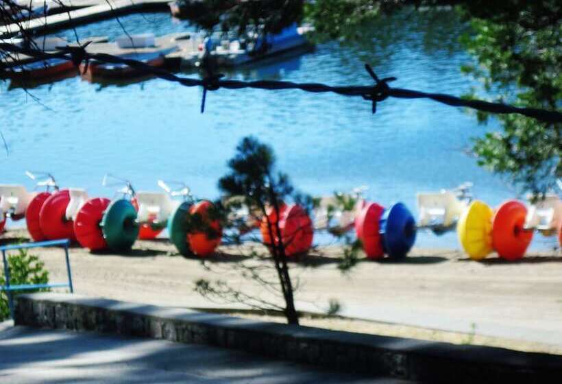 호텔 The North Shore Inn