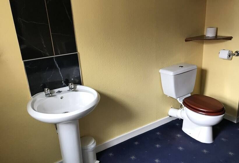 בית מלון כפרי The Old Coach House