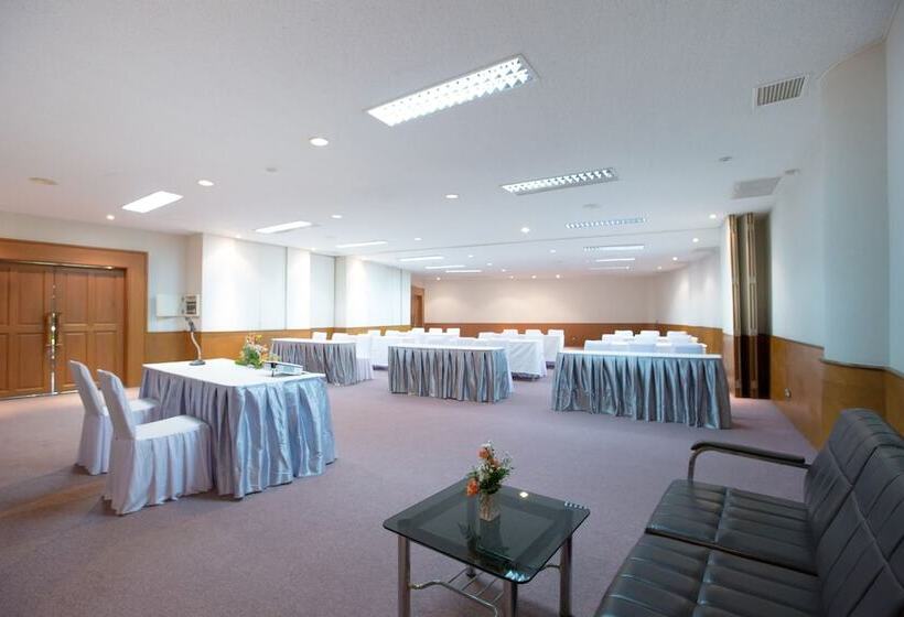 ホテル The Royal Chiang Mai Golf Resort