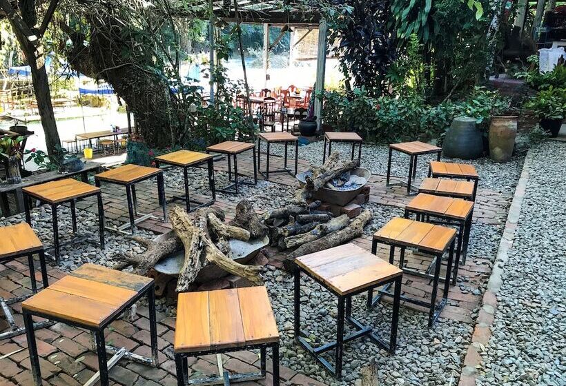 فندق Vanvisa At The Falls