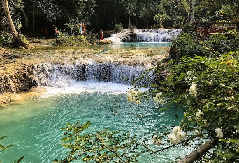 فندق Vanvisa At The Falls