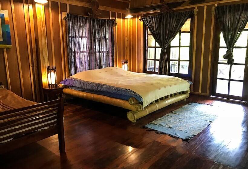 فندق Vanvisa At The Falls