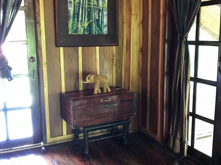 فندق Vanvisa At The Falls