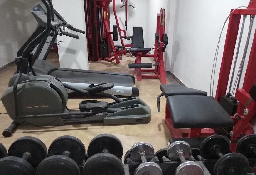 בית מלון כפרי Venky Residency