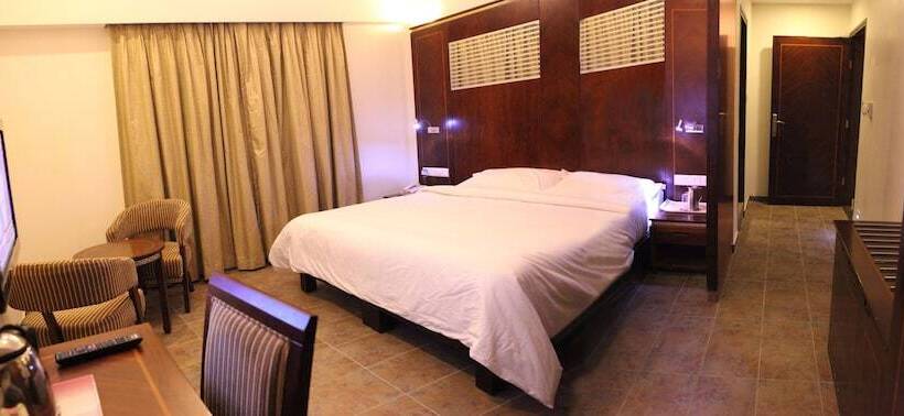 בית מלון כפרי Venky Residency