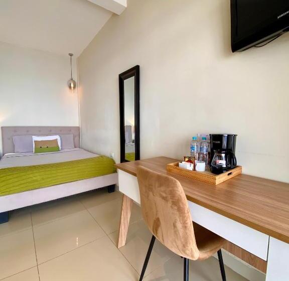 فندق Vista Las Olas Resort