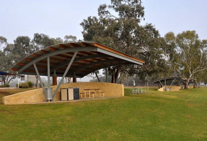 Отель Echo Holiday Parks   Waikerie