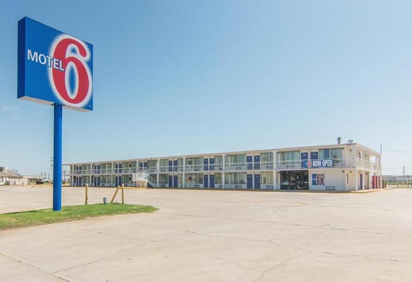 Motel 6liberal, Ks