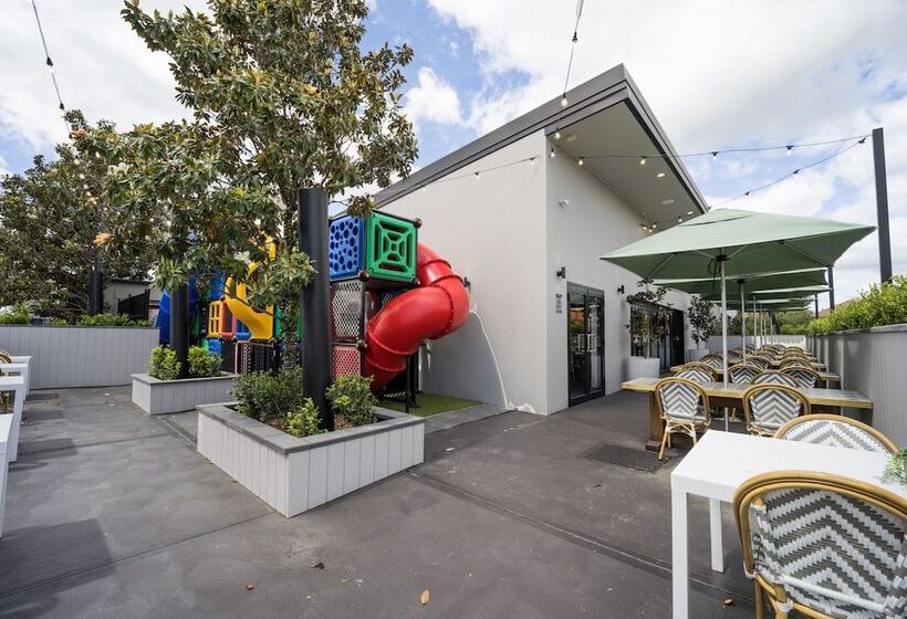 מוטל Windsor Castle