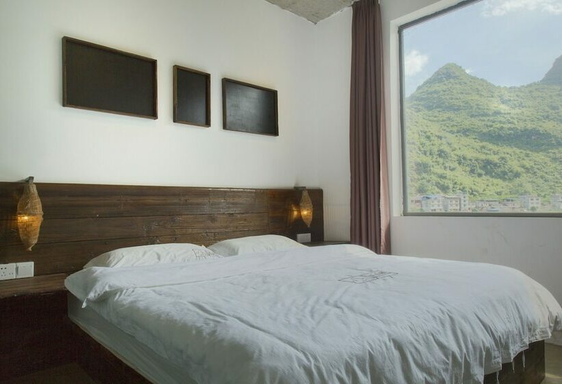 客栈  Mountain Stream