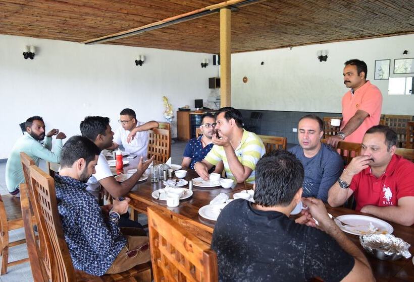 Nature Nest Eco Resort