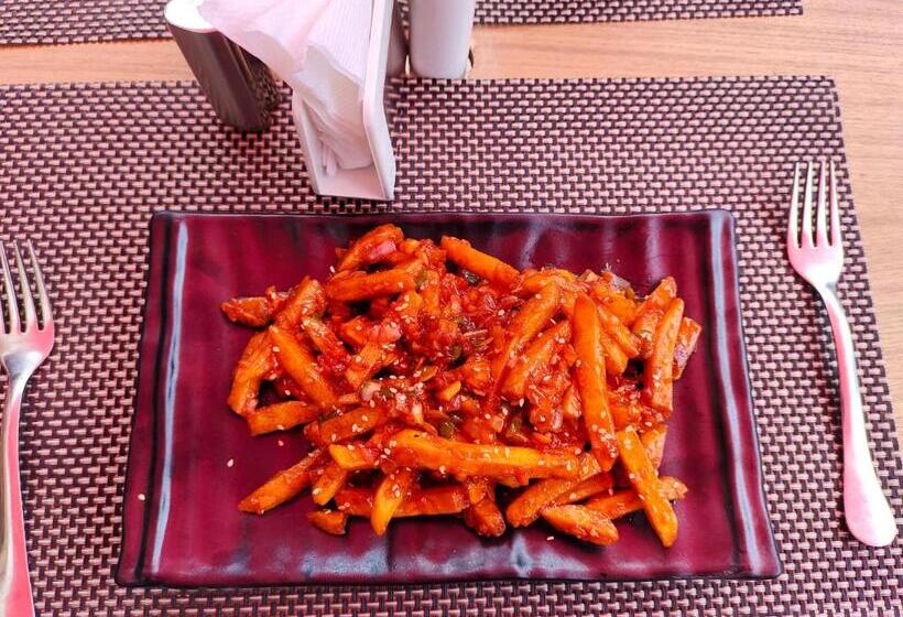 Nature Nest Eco Resort