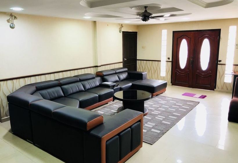 One 5 Residence Homestay