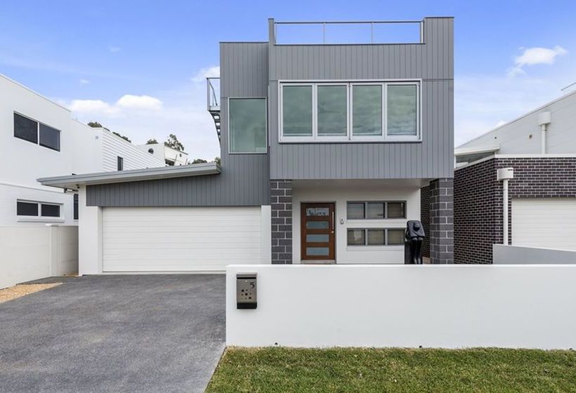 Pearls On Sapphire Beach