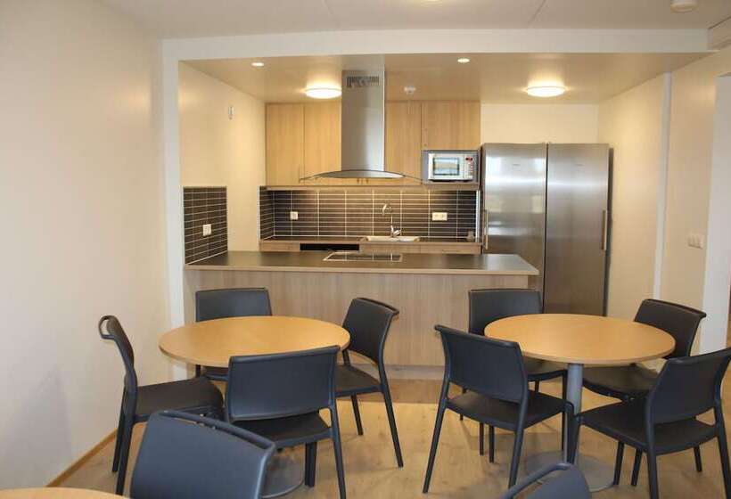 پانسیون Akranes Guesthouse