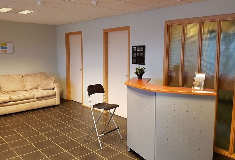 پانسیون Akranes Guesthouse