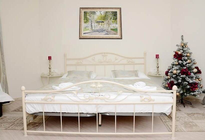 פנסיון Apartments & Rooms Flowers