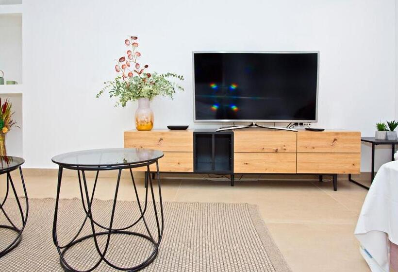 بنسيون Apartments & Rooms Flowers