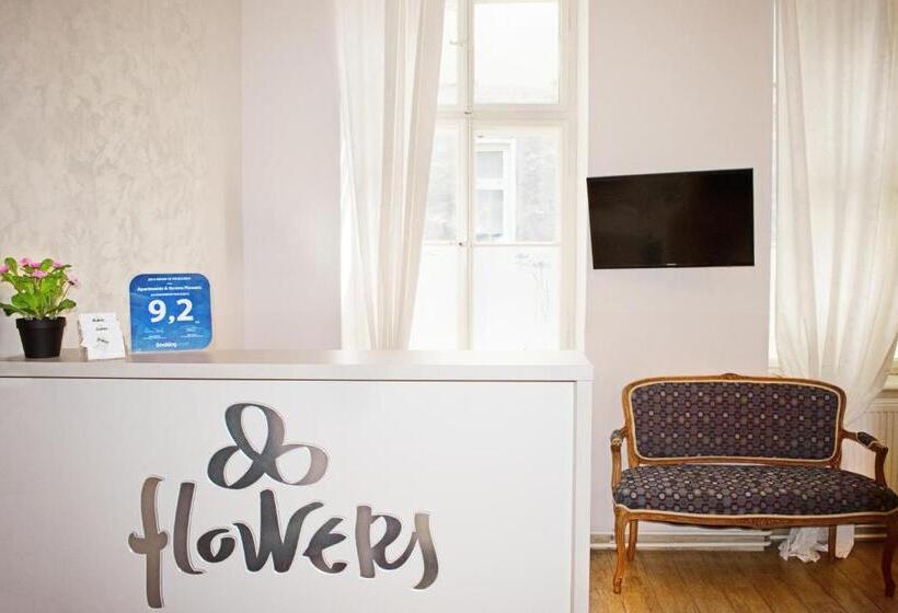 بنسيون Apartments & Rooms Flowers