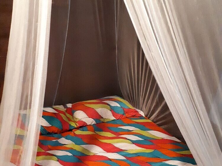 Пансион Baan Khunyaichuea